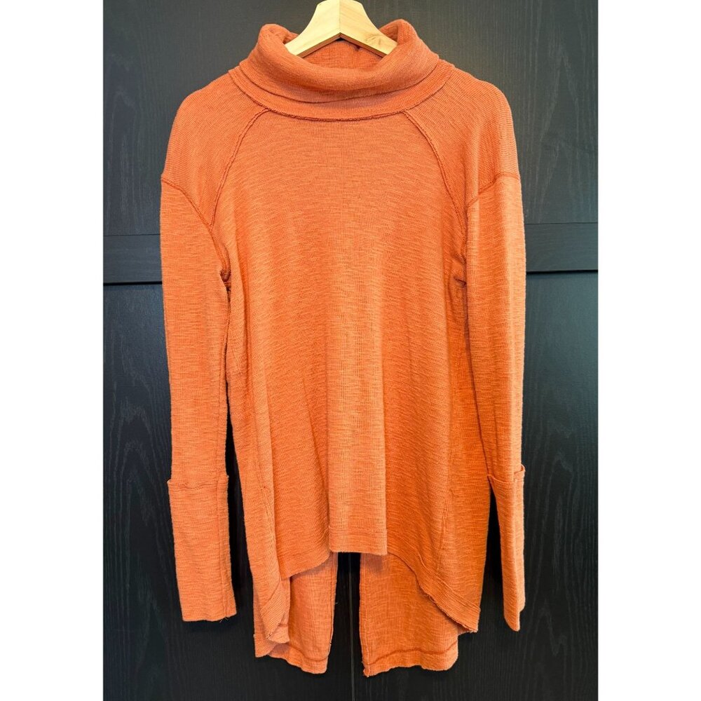 Free People We The Free Long Sleeve Split Back Raglan Turtleneck Top Large Boho
